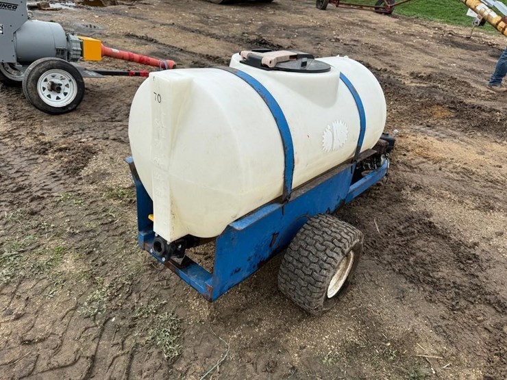 pull-behind-nurse-tank-image-4