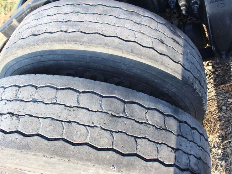 2019-freightliner-cascadia-3akjhhdr0kskr5281-mileage:-image-17