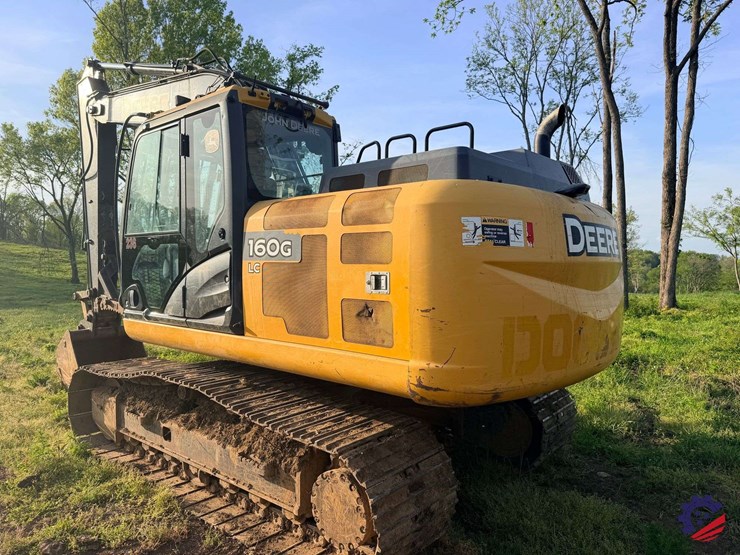 2019-deere-160g-lc-image-28