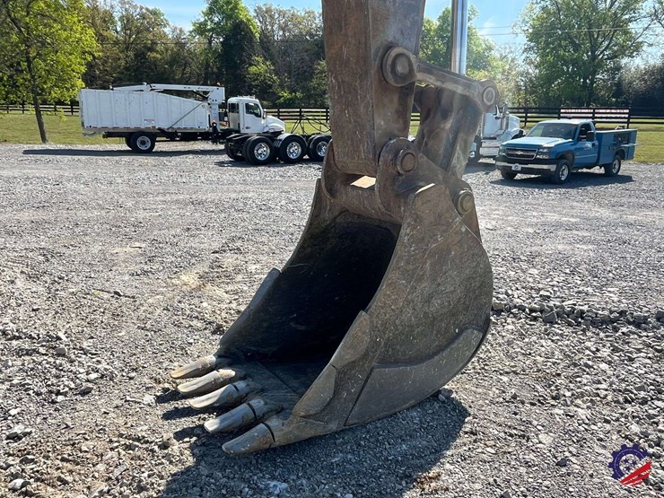 2017-volvo-ec300el-image-25