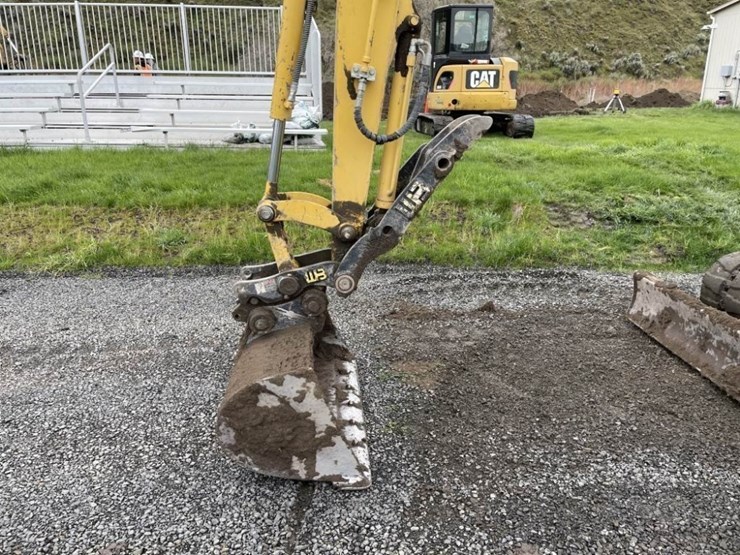 2019-komatsu-pc45mr-5-image-9