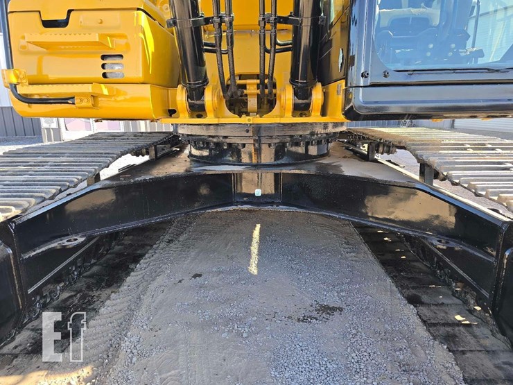 2017-caterpillar-326fl-image-27