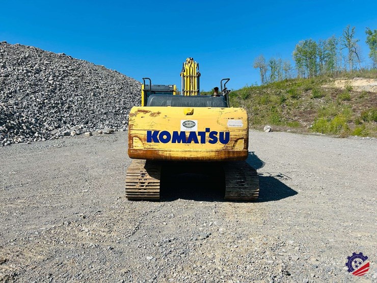 2015-komatsu-pc210-lc-image-4