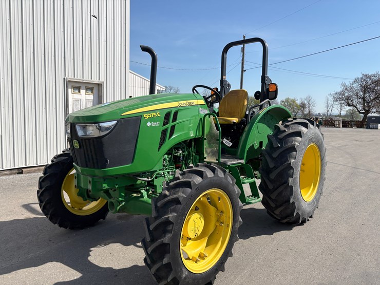 john-deere-5075e-image-3