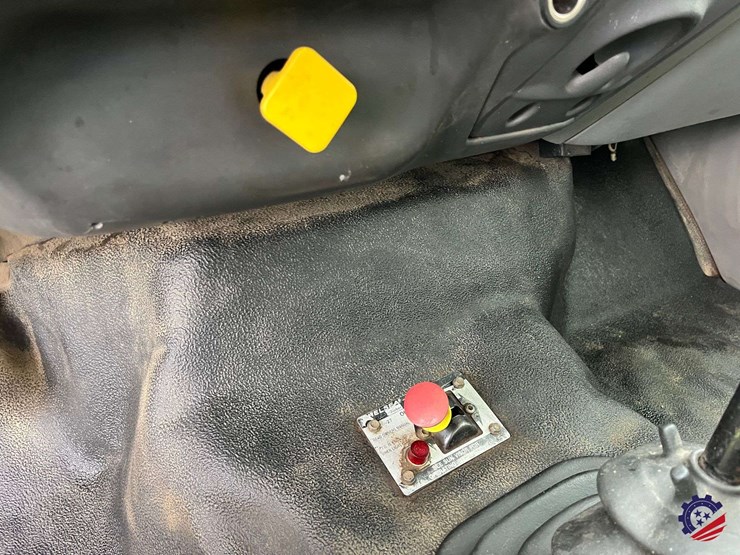 2006-ford-f750-image-60