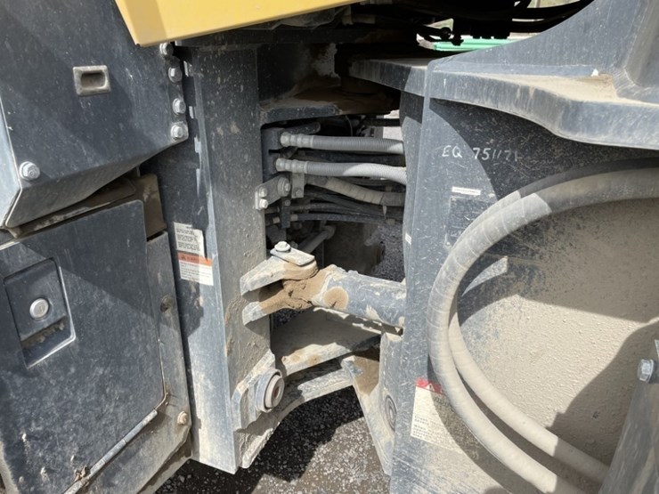 2019-komatsu-wa320-8-image-20