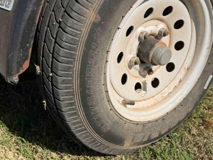 2020-carry-on-flatbed-trailer-image-12