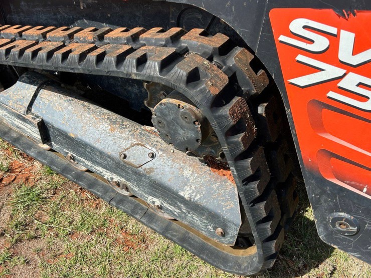 2022-kubota-svl75-2-image-2