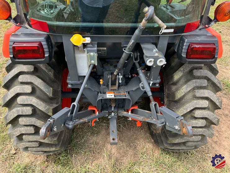 2022-kubota-lx2610hsd-image-45