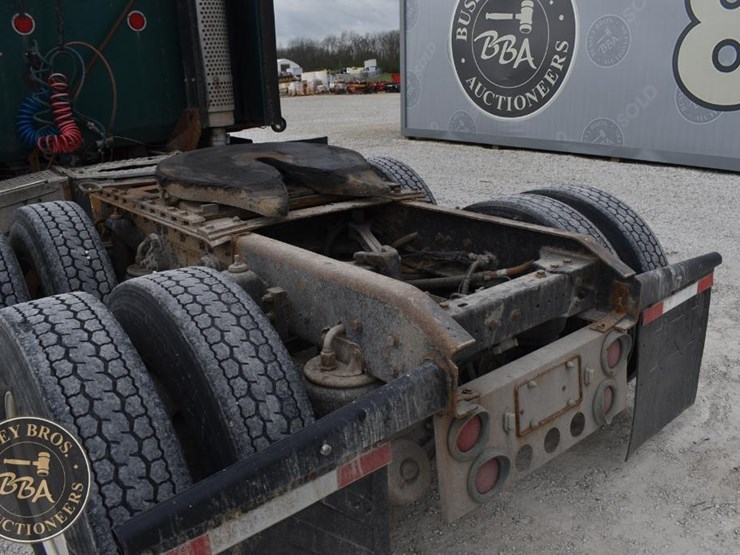 2000-kenworth-t600-image-14