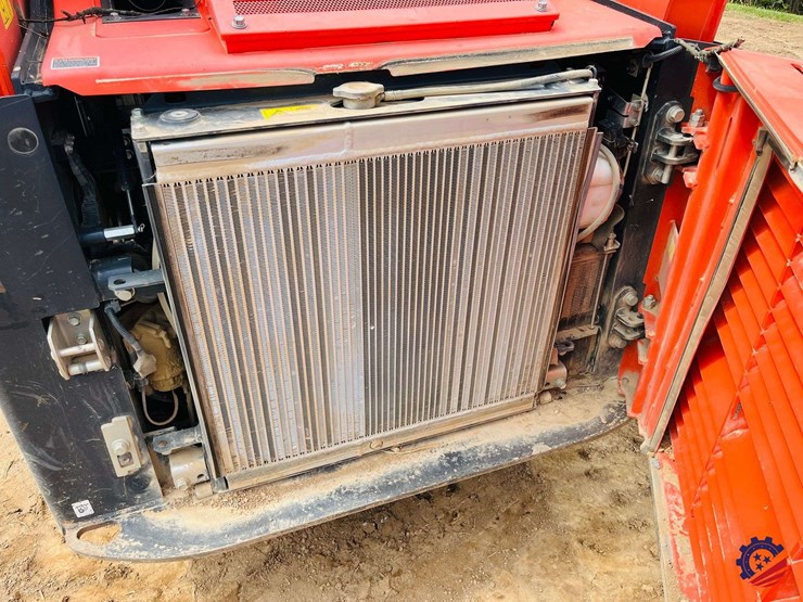 2022-kubota-svl75-2-image-36