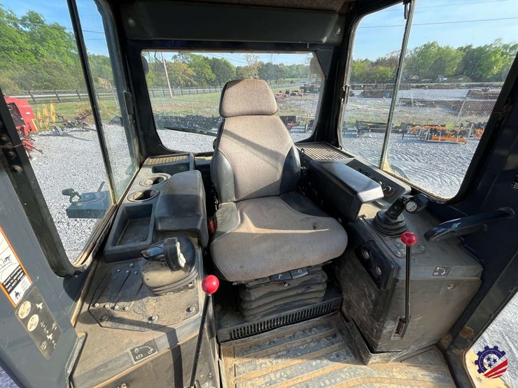 2017-deere-700k-xlt-image-54