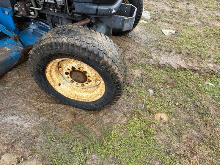 new-holland-tc25d-image-5