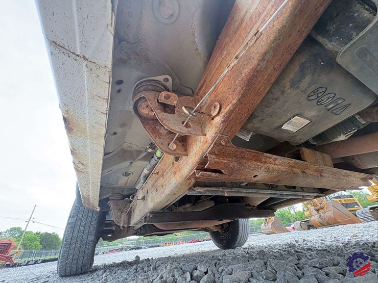 2005-chevrolet-silverado-2500hd-image-23