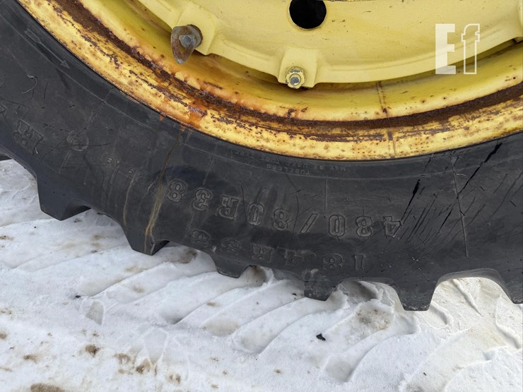 john-deere-4040-image-13