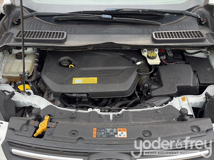 2014-ford-escape-image-41