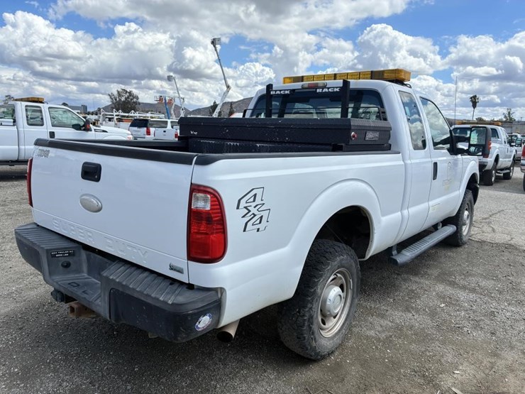 2011-ford-f250-image-3