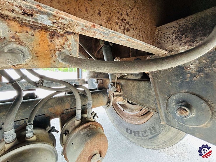 utility-flatbed-image-45