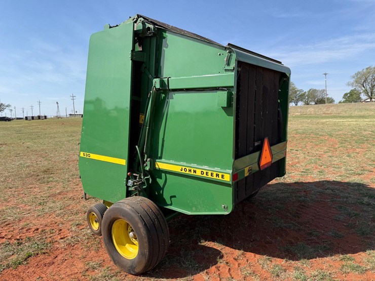 john-deere-530-image-19