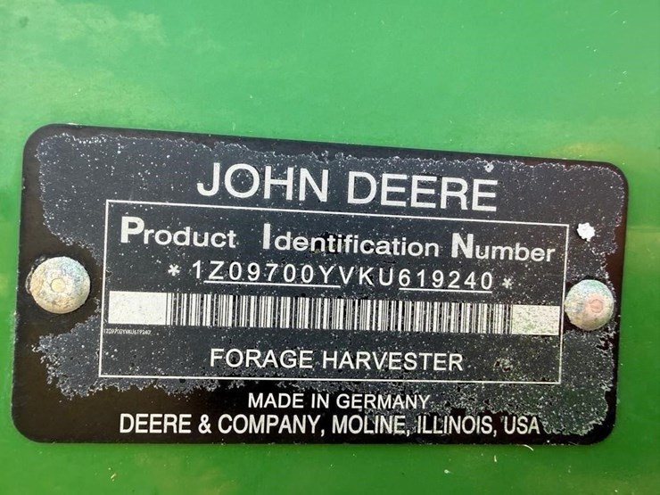2019-john-deere-9700i-image-27