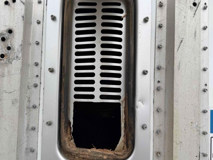 1997-dorsey-walking-floor-image-17