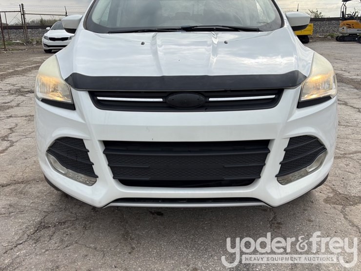 2014-ford-escape-image-31