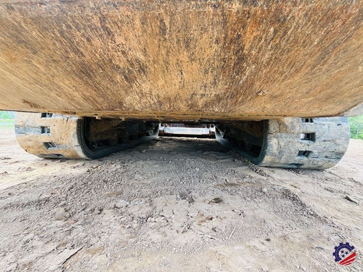 2022-kubota-svl75-2-image-43