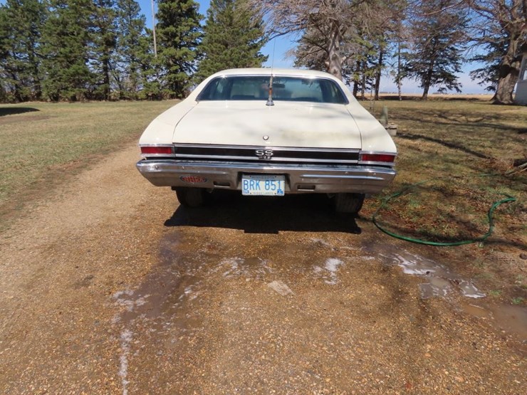 1968-chevrolet-chevelle-ss-coupe-barn-find-image-9