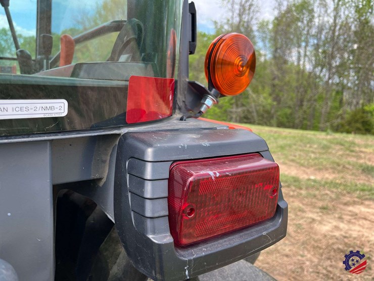 2022-kubota-lx2610hsd-image-51
