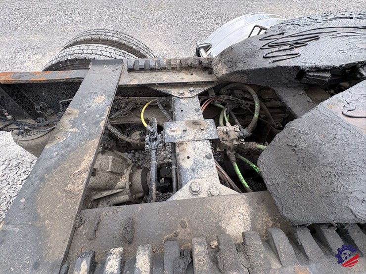 2024-international-hx520-image-55