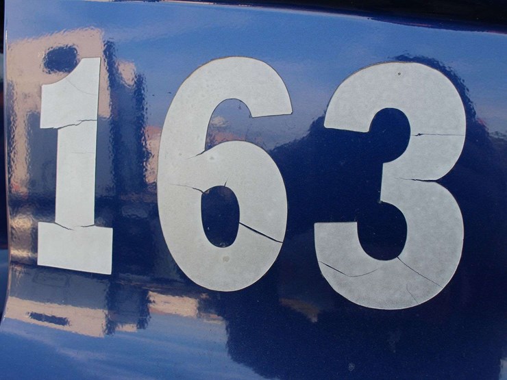 2018-freightliner-cascadia-126-image-46