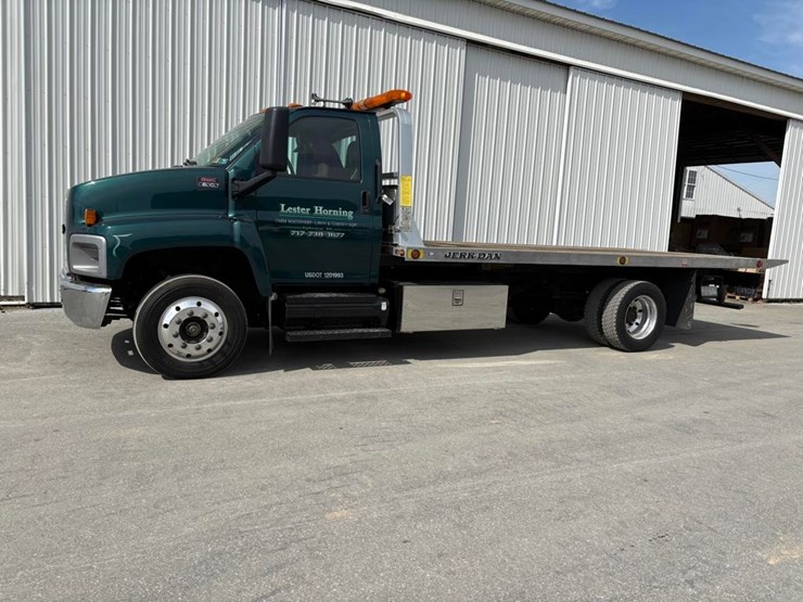 2004-gmc-topkick-image-2