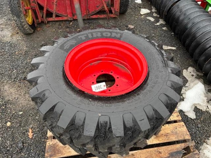 tiron-15-19.5-tire-w/-8-lug-rim-(pair)-image-1