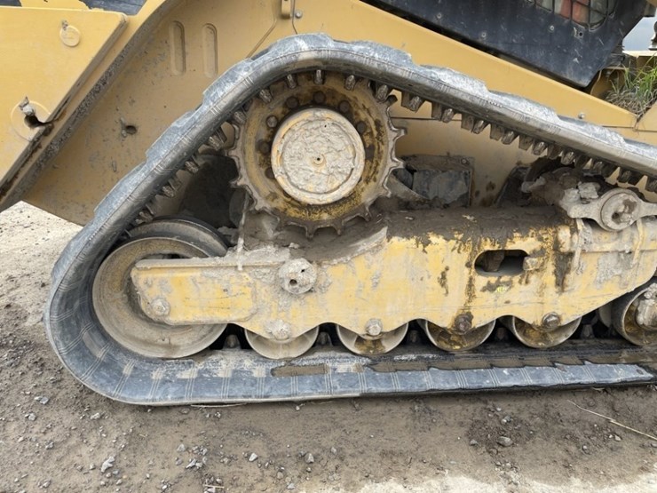2012-caterpillar-279c2-image-14