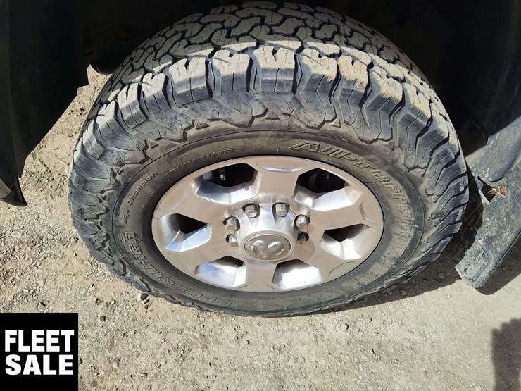 2018-dodge-2500-image-9