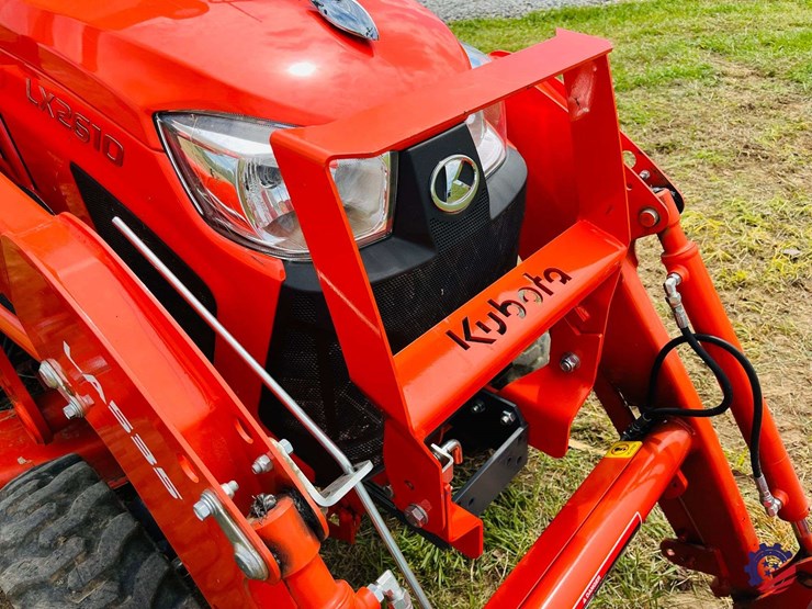 2022-kubota-lx2610hsd-image-22