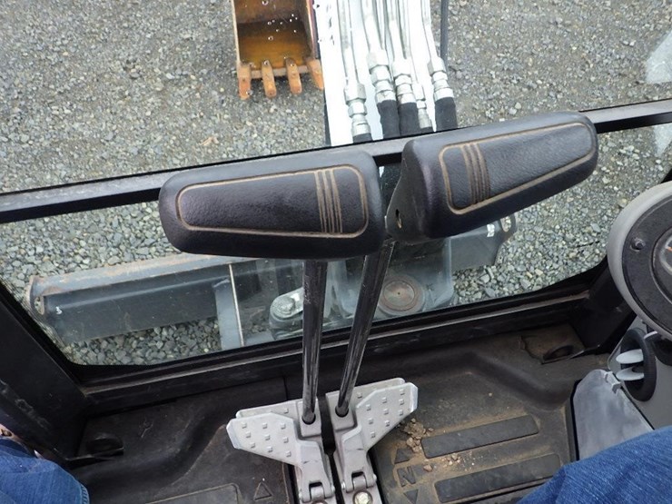 2020-bobcat-e26-image-41