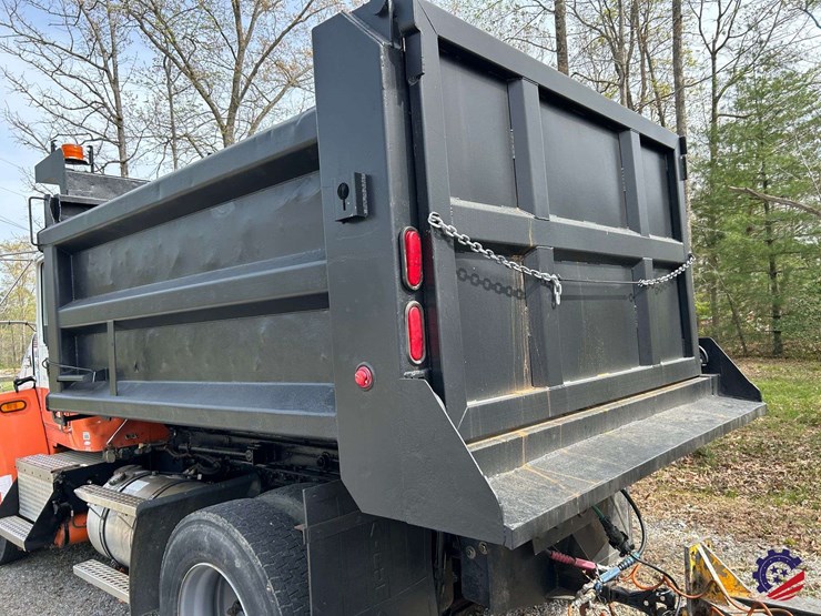 2005-kenworth-t300-image-43