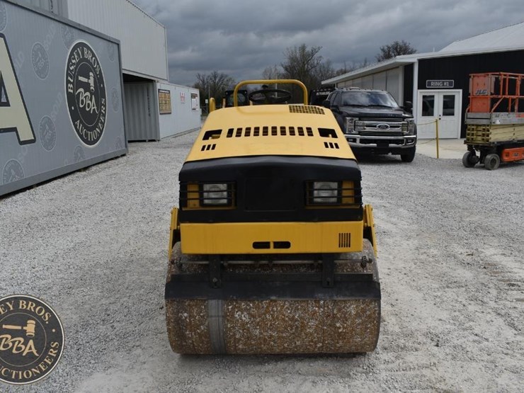 1999-caterpillar-cb-224c-image-10