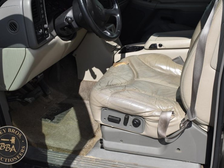 2001-gmc-yukon-xl-image-14