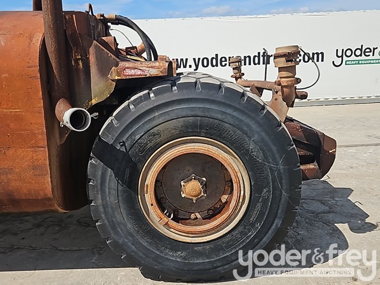 caterpillar-613c-image-14