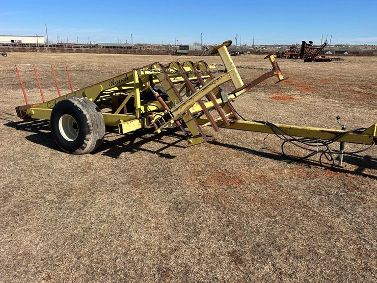 arrowhead-bale-hauler-image-1