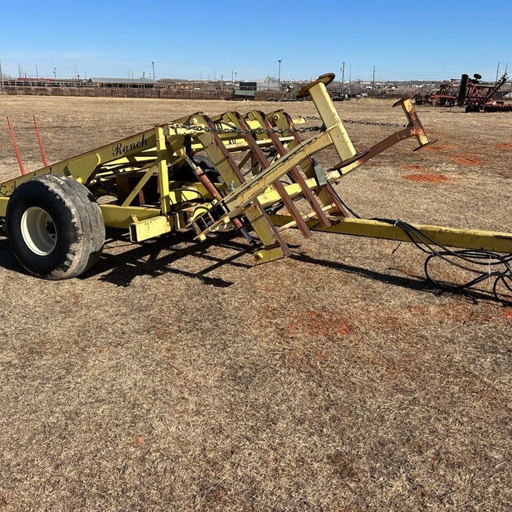 Arrowhead Bale Hauler