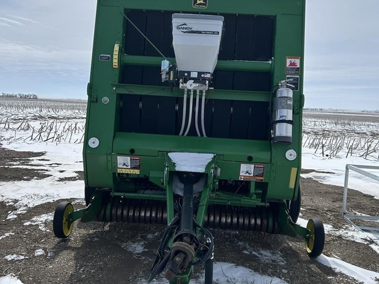 2001-john-deere-567-image-8