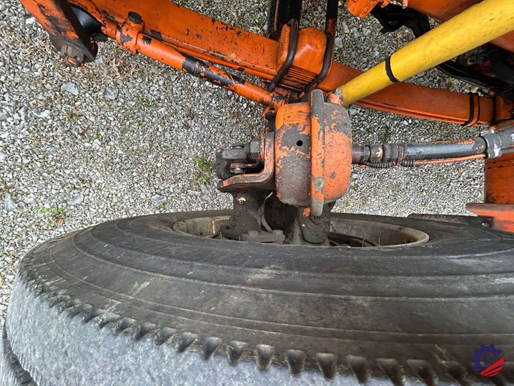 2005-kenworth-t300-image-97