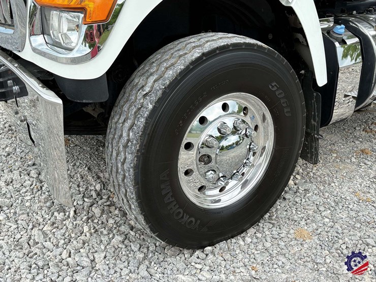 2024-international-hx520-image-7