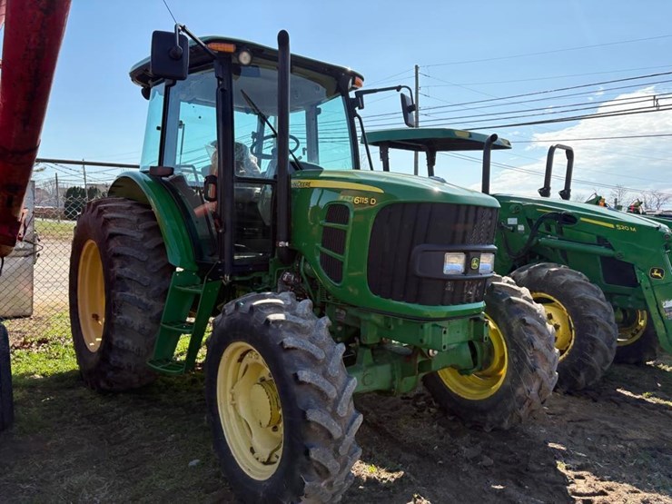 john-deere-6115d-image-5