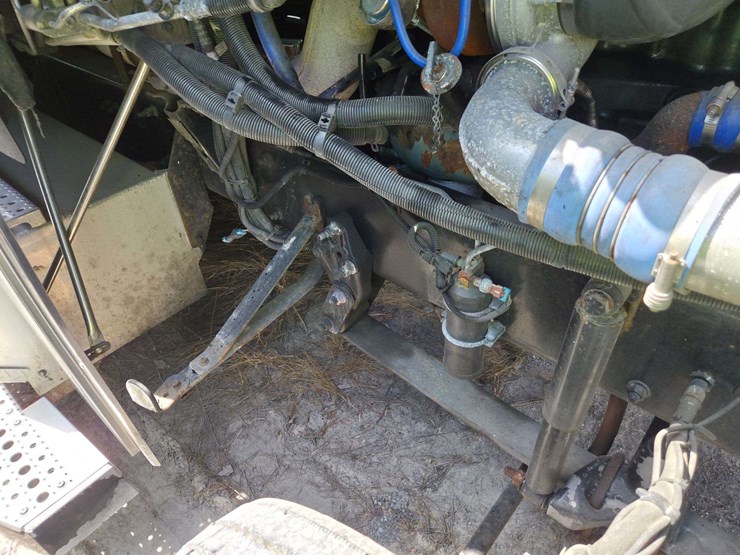 2018-freightliner-glider-3alxfbcg6jdju6496-mileage:-841274-image-42