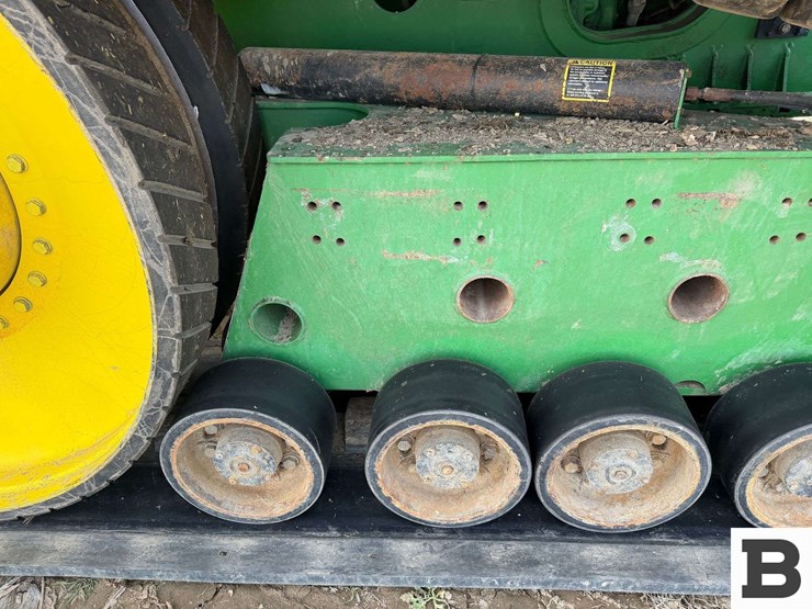 2004-john-deere-9520t-image-41