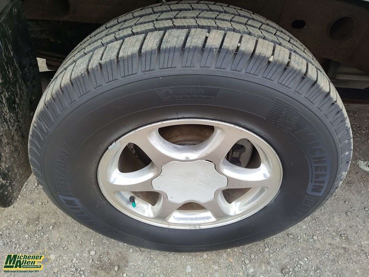 2005-gmc-sierra-1500-image-11